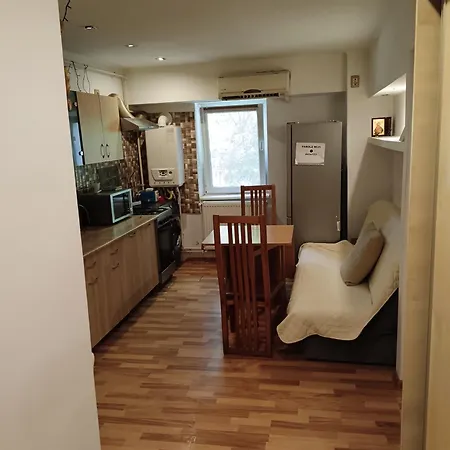 Garsoniera Delia Apartament Constanţa